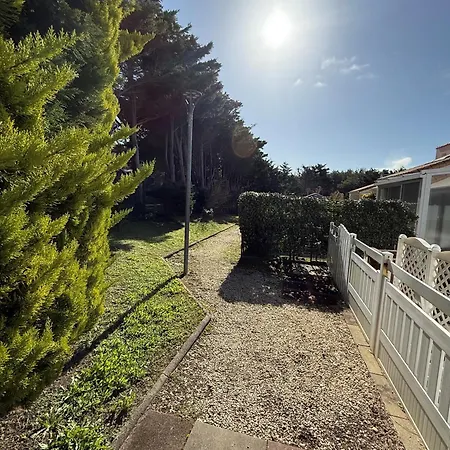 Numero 142 Holiday home *